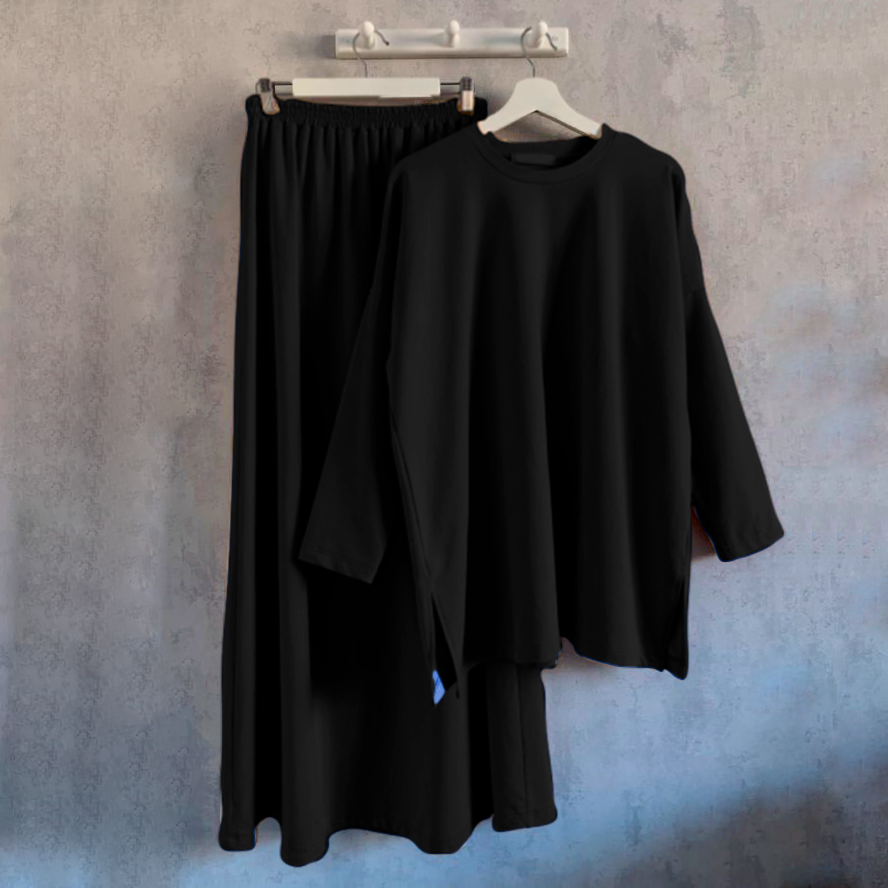 ENSEMBLE ROBE & SWEAT CACHE FESSE